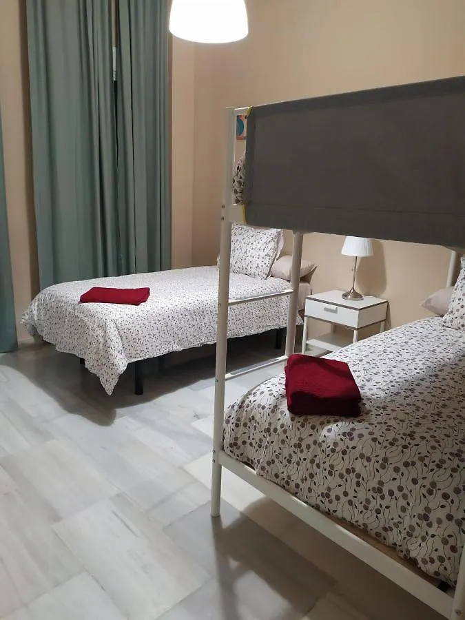 Centrico Y Luminoso Con 2 Dormitorios. A/C + Wifi Seville